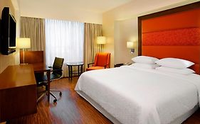 Four Points By Sheraton Ahmedabad 4*